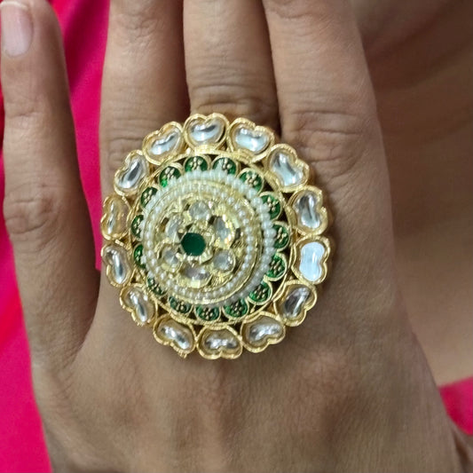 Ring green