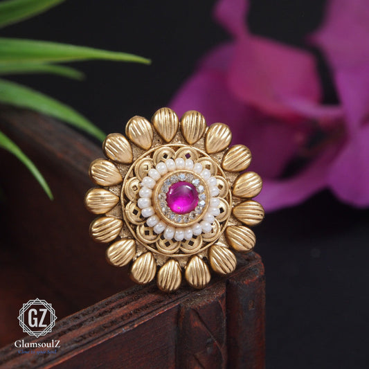 Elevate your style with Rajwadi finger rings, handcrafted for elegance. Explore our exquisite collection for a touch of tradition with a modern twist.