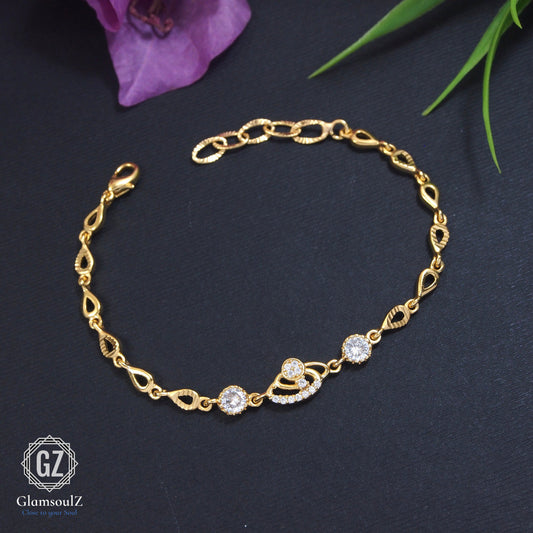 Elevate your everyday style with Glamsoulz' trendy and affordable daily wear bracelets. Shop now for minimalist, statement, and personalized pieces! 