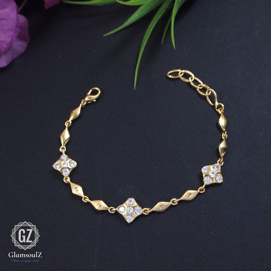 Elevate your everyday style with Glamsoulz' trendy and affordable daily wear bracelets. Shop now for minimalist, statement, and personalized pieces! 