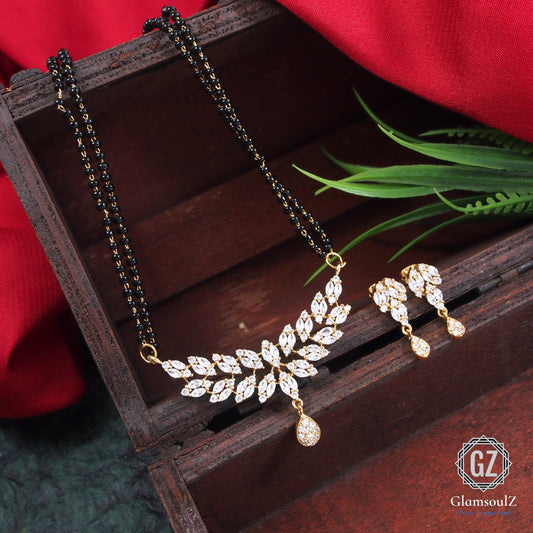 Elevate your everyday elegance with Glamsoulz's exquisite daily wear diamond mangalsutras. Modern designs, sparkling diamonds, timeless tradition. 