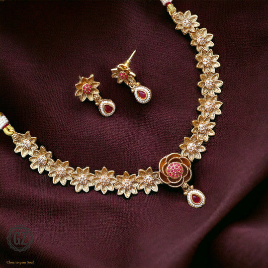 Elevate your style with a stunning Rajwadi necklace from Glamsoulz. Handcrafted luxury, traditional charm. Shop now for exclusive designs.