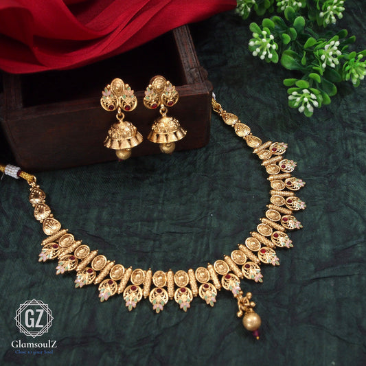 "Elevate your style with Glamsoulz's exquisite Rajwadi short necklace. Handcrafted luxury jewelry, perfect for modern fashionistas. Shop now for a touch of elegance!"